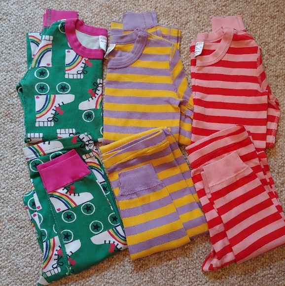 Hanna Andersson Pajama Sets - Picture 1 of 5